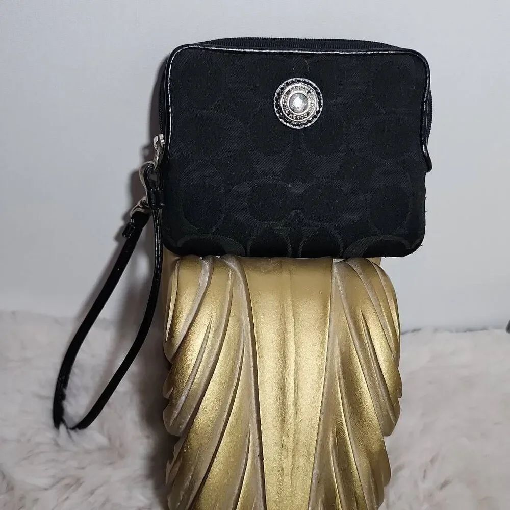 Coach Signature Hampton monogram canvas wristlet